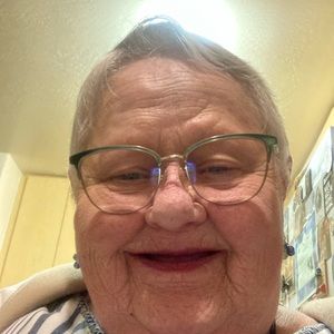 Meet your Posher, Charlene